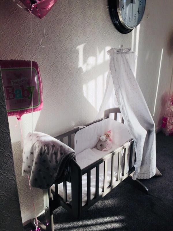 Obaby sophie shop swinging crib mattress