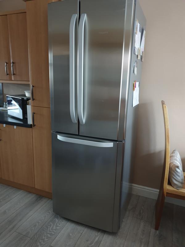 Hotpoint Ffu3dw1 American Style 70cm Wide Frost Free Fridge Freezer White Very Co Uk