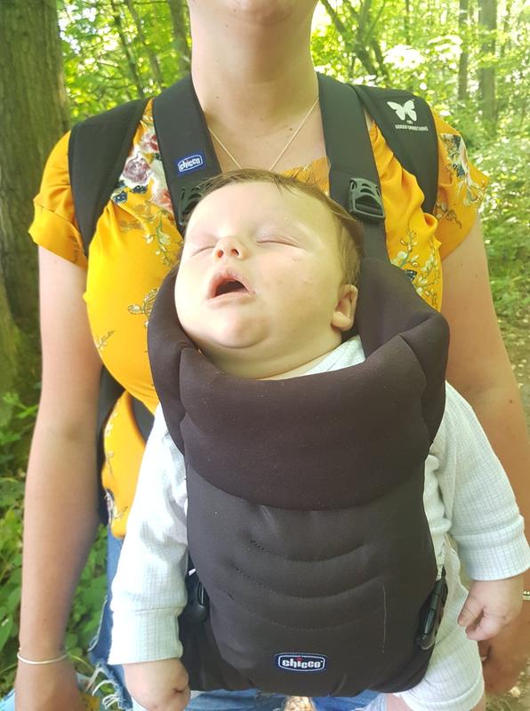chicco easyfit baby carrier review