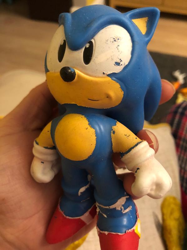 sonic stretch toy