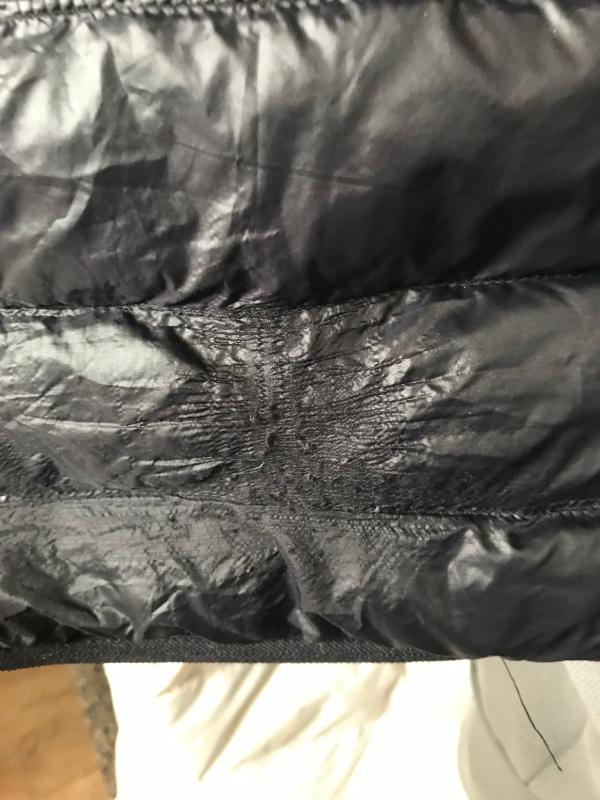ea7 core hooded padded gilet