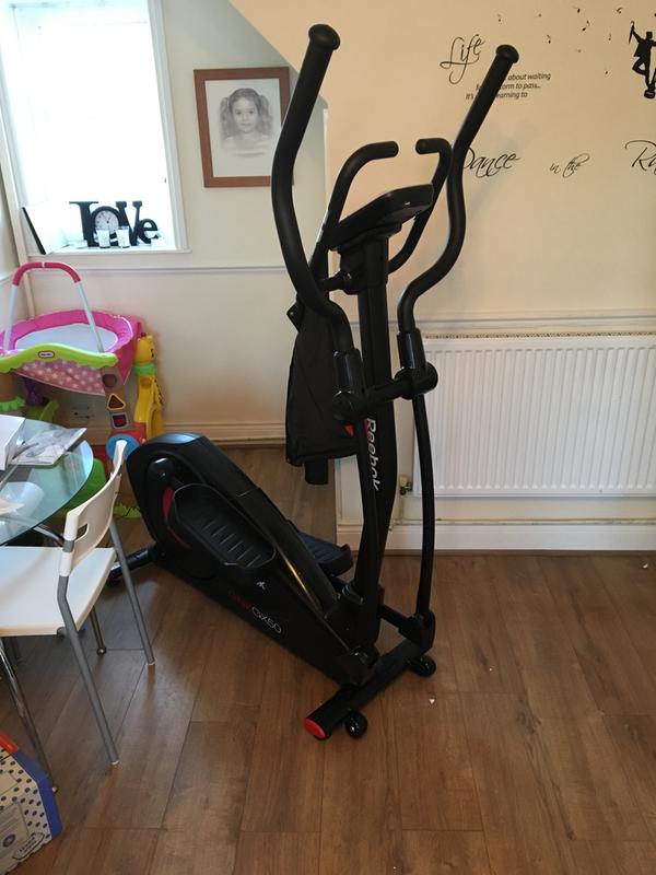 reebok gx50 one series cross trainer