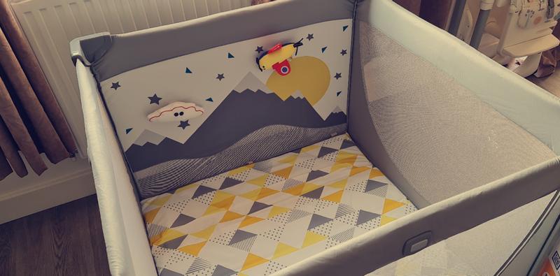 Joie little explorer sales playpen