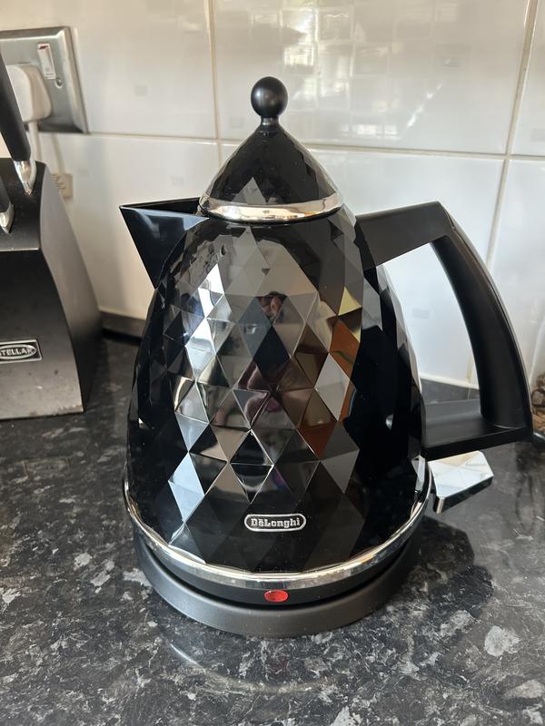 DeLonghi Brillante Kettle KBJ3001.BK Black littlewoods