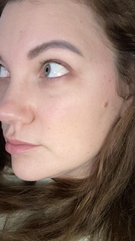 “Ich bin 41 Jahre alt und mit der Vichy-Creme ist meine Haut einfach perfekt geworden!!!❤️”