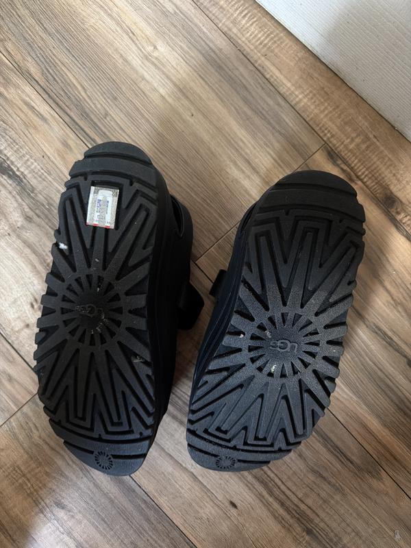UGG W GOLDEN GLOW BLACK（アグ ゴールデングロウ-ブラック） | atmos