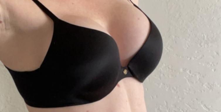 Buy Very Sexy So Obsessed Smooth Push-Up Bra online in Dubai