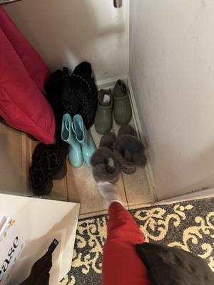 UGG ブラックモカシン　25㎝ シューズ・靴 - ナチュラル | UGG 日本