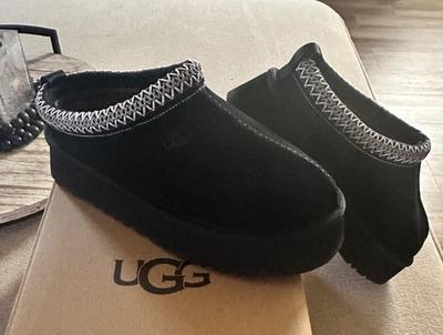 UGG Tazz ブラック UGG Tazz – Kelley Cawley