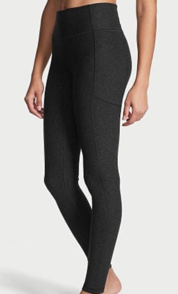 Buy Essential High-Rise Pocket Leggings in Jeddah