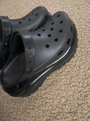 crocs Classic Mega Crush Clog Black（クロックス クラシック