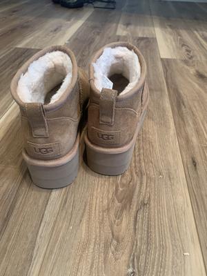 UGG クラシックウルトラミニ　プラットフォーム ブラウン UGG® 公式【 クラシック ウルトラ ミニ プラットフォーム|Classic