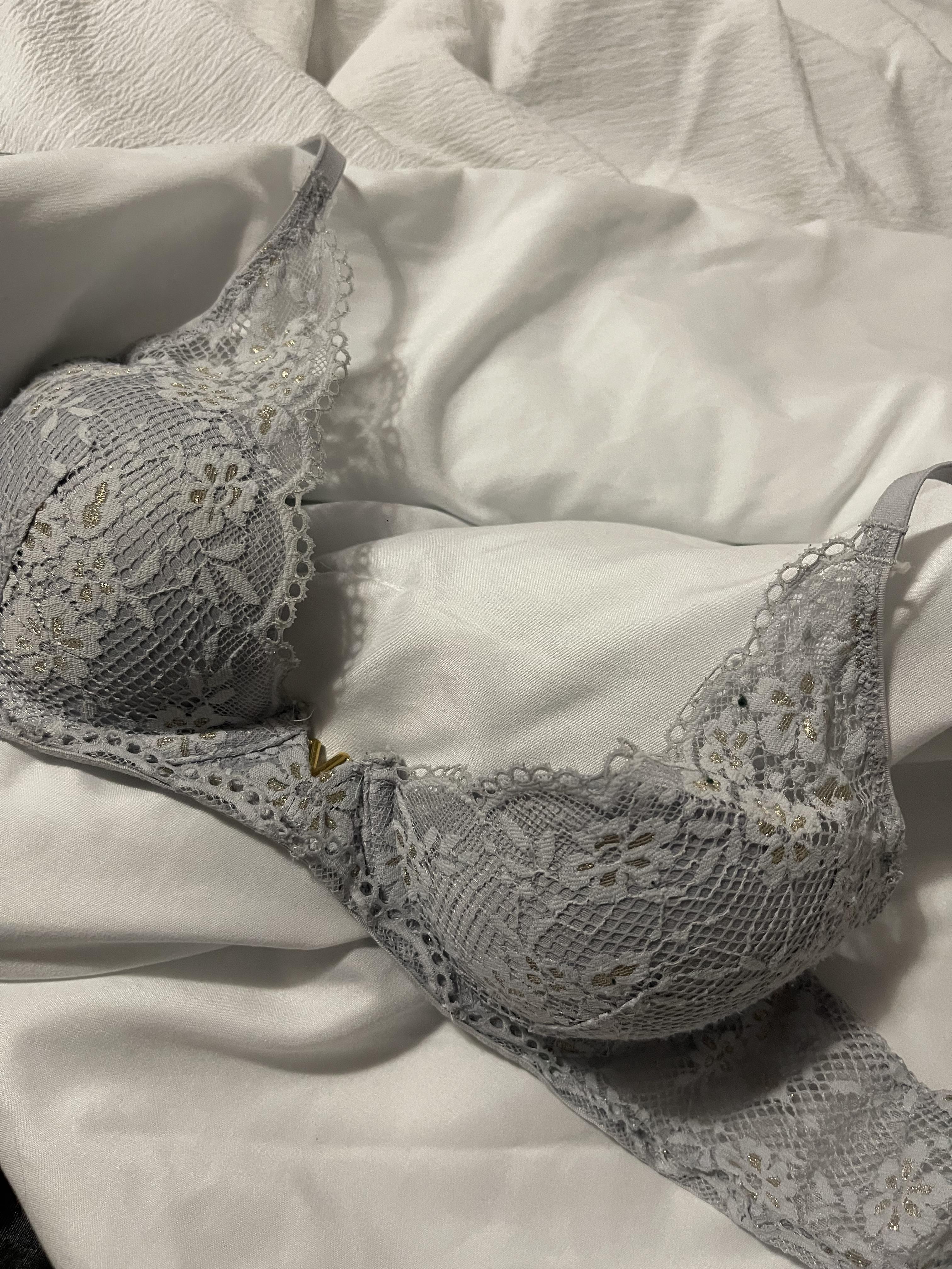 Buy Love Cloud Lightly Lined Lace Plunge Bra online in Dubai