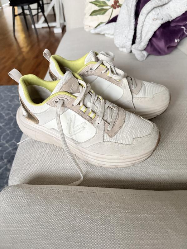 Review Thumbnail Image 0 381292688