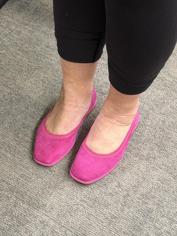 Review Thumbnail Image 0 378756635