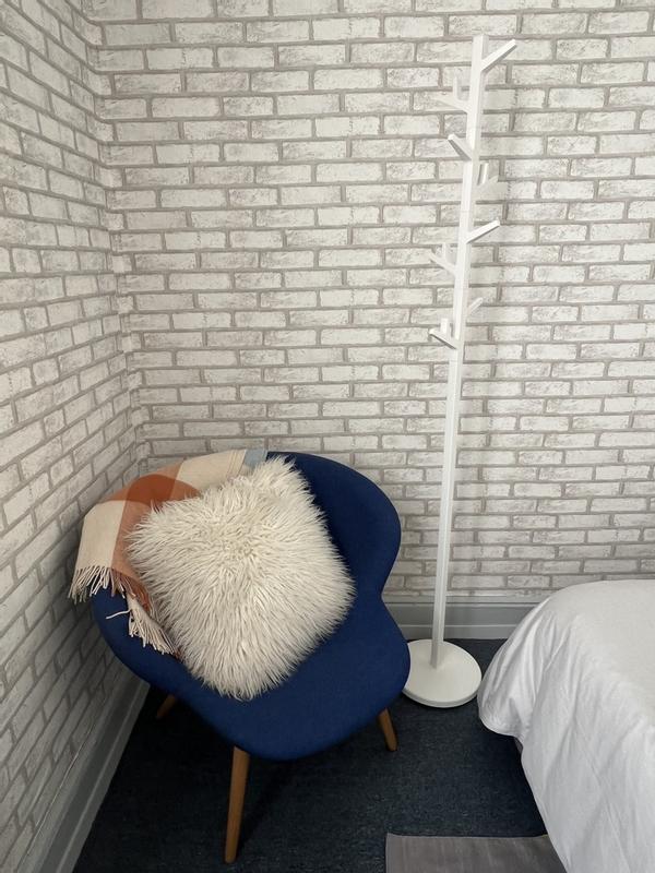 Review Thumbnail Image 0 269677873