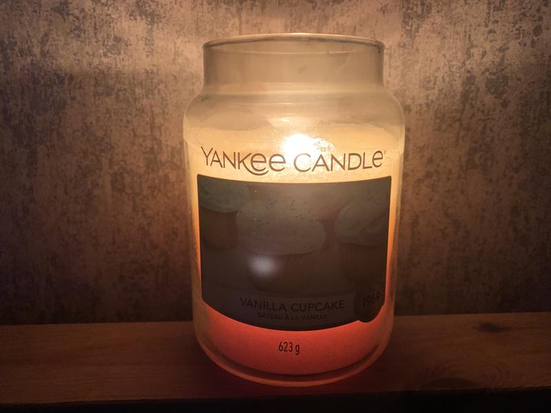 Vanilla Cupcake Original Large Jar Candle - Original Jar Candles