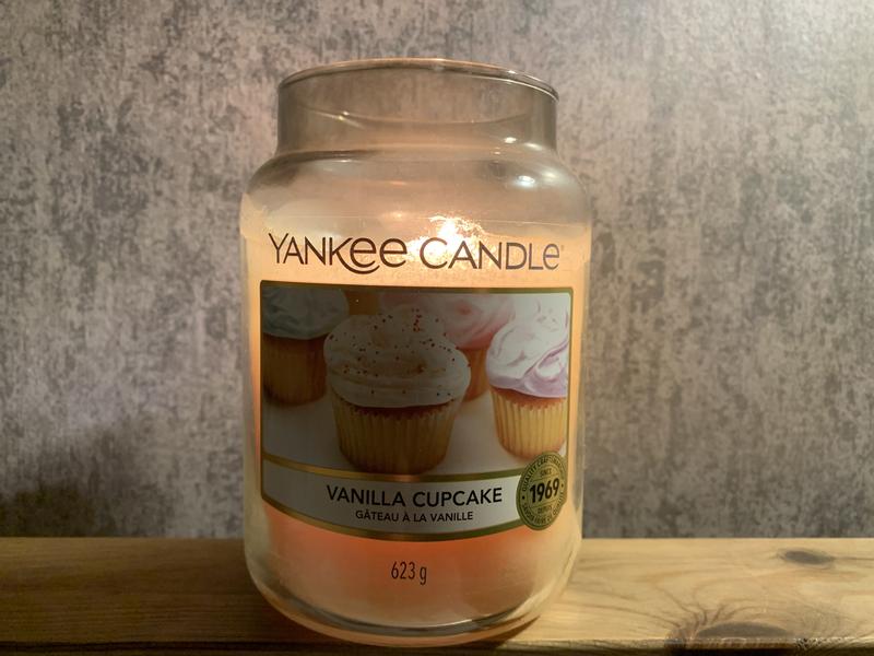 Vanilla Cupcake Original Large Jar Candle - Original Jar Candles