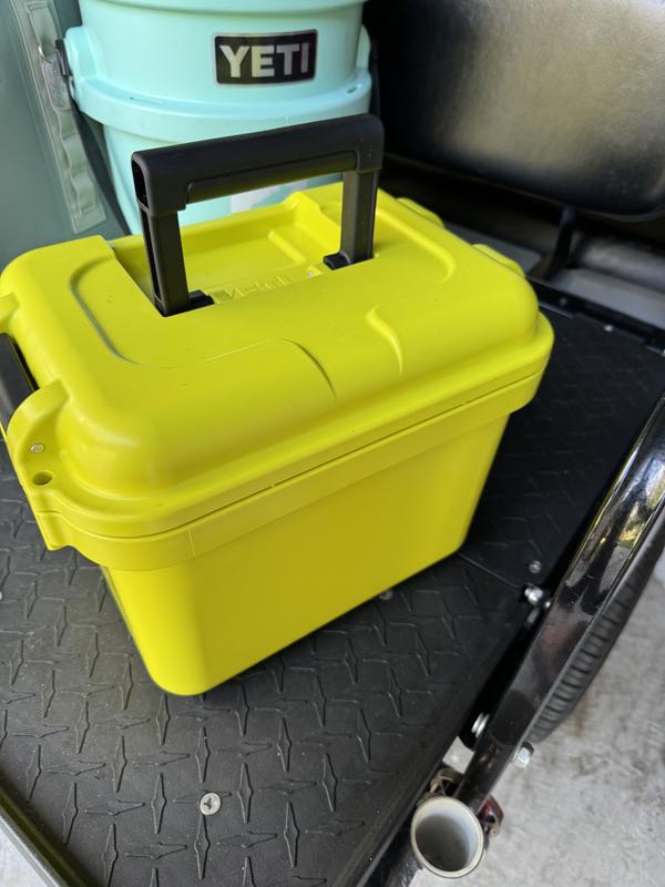 I bought an orange and a yellow