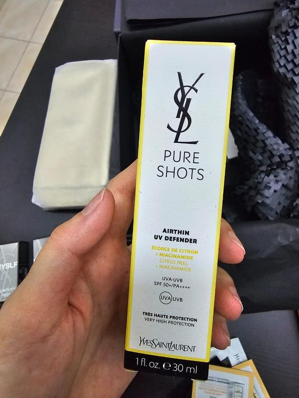 Buy Sunscreen: Airthin UV Defender SPF 50 pa+++ | YSL Beauty