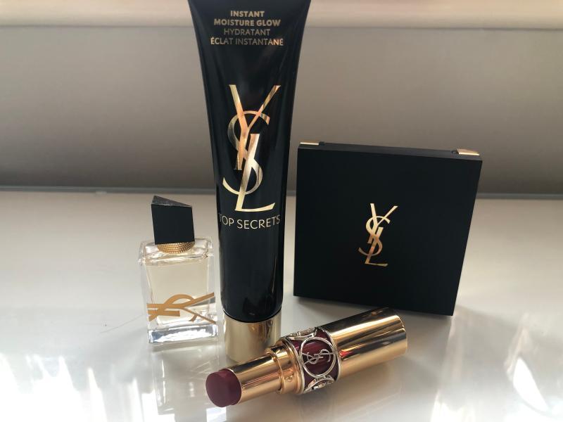 Yves Saint Laurent Top Secrets Instant Moisture Glow 40ml London Heathrow Airport World Duty Free