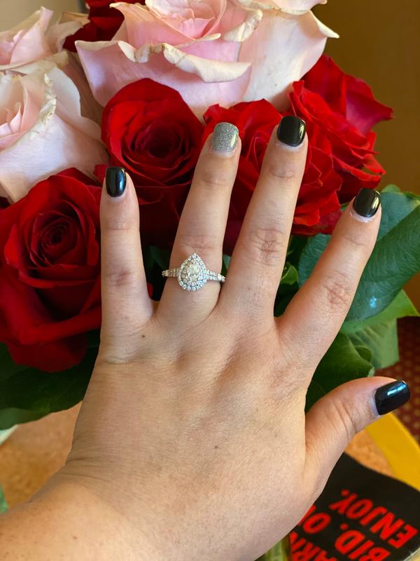 Ariel disney hot sale engagement ring