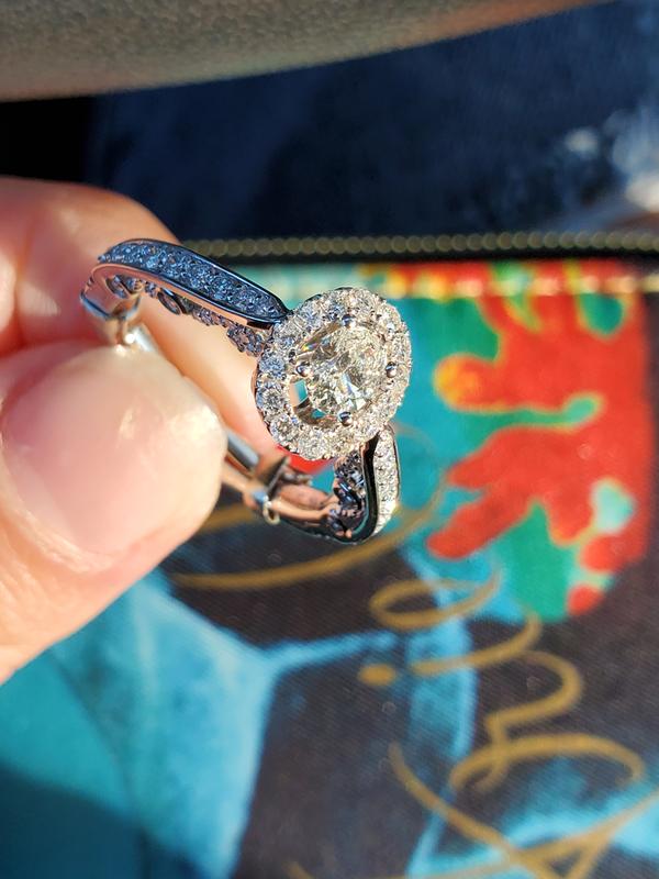 Ariel engagement hot sale ring zales