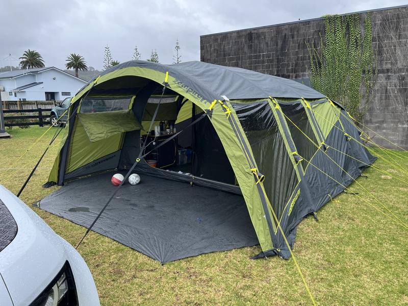 Zempire Evo TXL V2 - Inflatable Family Air Tent