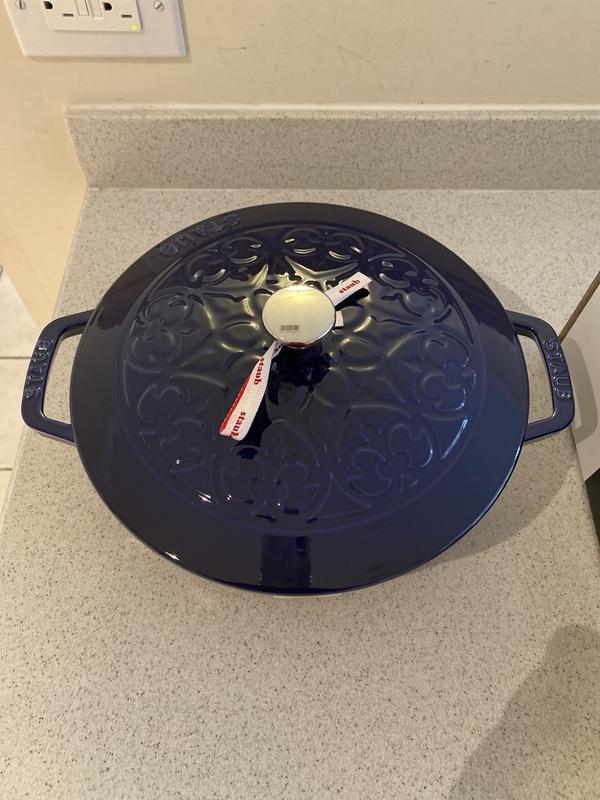 Buy Staub Cast Iron French oven lily | ZWILLING.COM