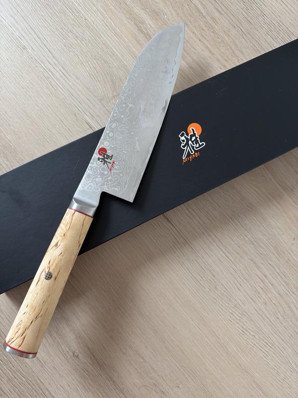 Review Thumbnail Image 0 375740565